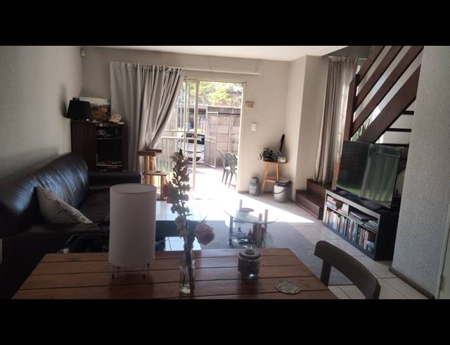 2 BEDROOM TOWNHOUSE FOR SALE IN BELLAIRS PARK